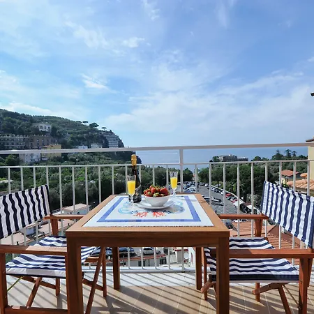 Maison Lauren Penzion 4*