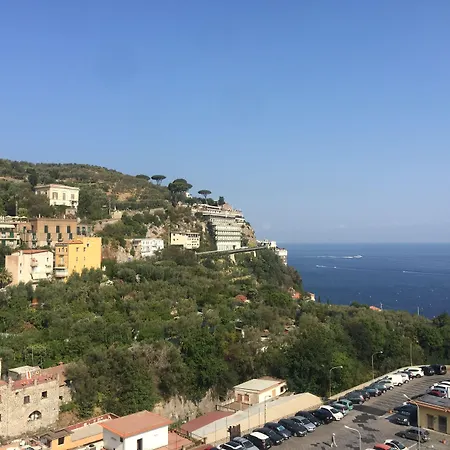 Maison Lauren Penzion 4*