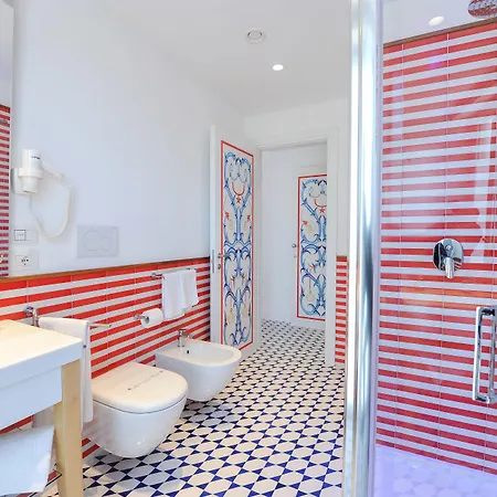 Guest house Maison Lauren 4*
