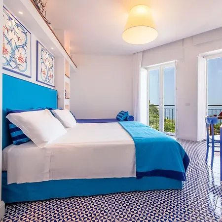 Maison Lauren Gæstehus Sorrento