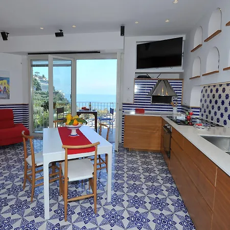 Maison Lauren 4* سورينتو